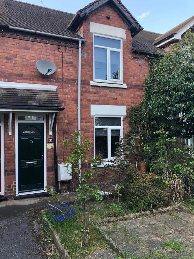 Cannock House ~ 4 Bedrooms All With Ensuite. Rugeley Exterior foto